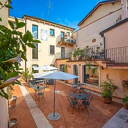 Relais Ristori بيت ضيافة فيرونا