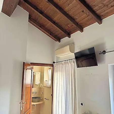 Relais Ristori Guest house 3*